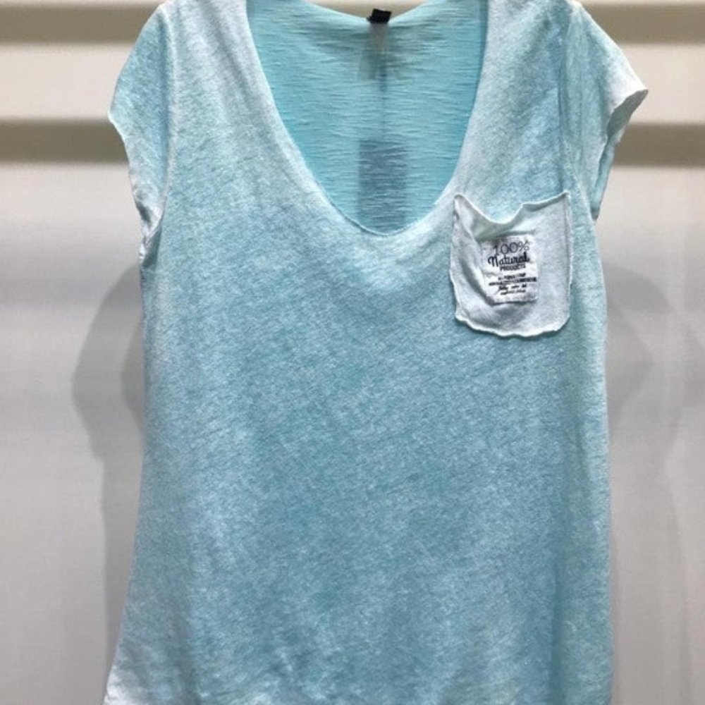 NWT  AQUA MARINE : Mineral Wash VNECK GRAPHIC  POCKET PATCH  SOFT!!!!!